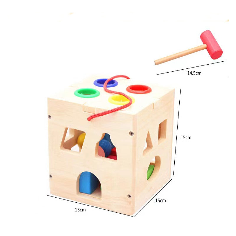 Jeu éducatif cube à trous pour pièces à encastrer