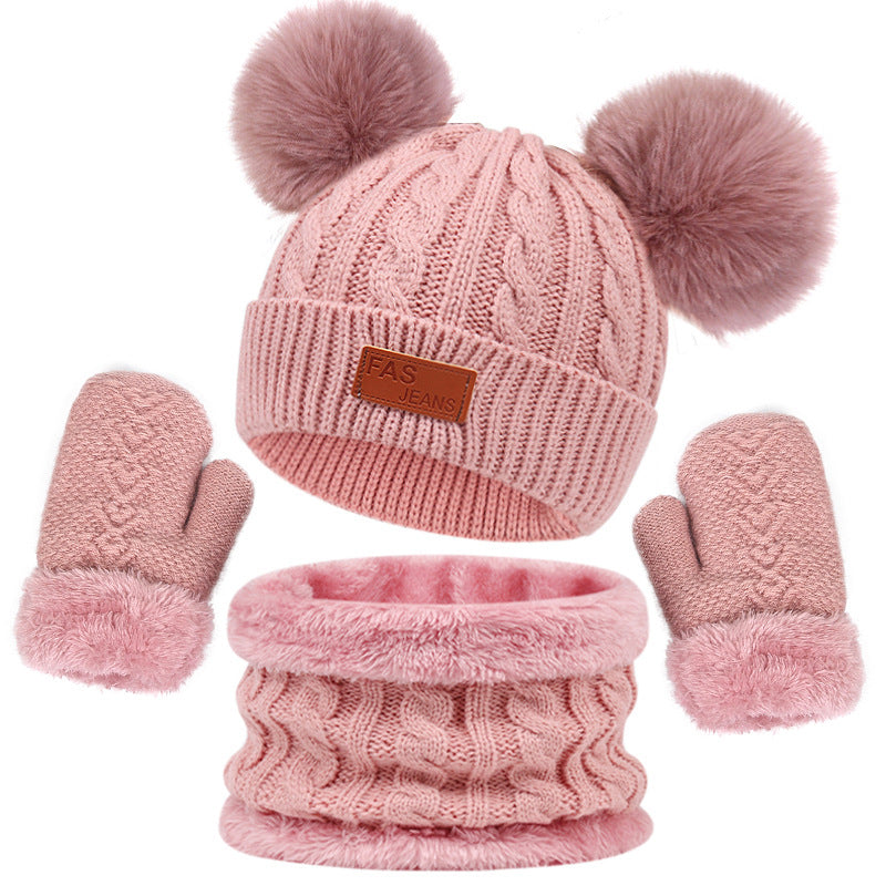 Bonnet à pompon et tour de cou pour bébé