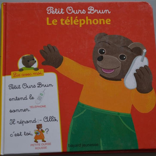 Petit Ours Brun - Le Telephone